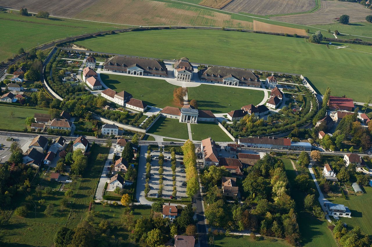 Monuments Salines Royales d'Arc-Et-Senans BI-0180
